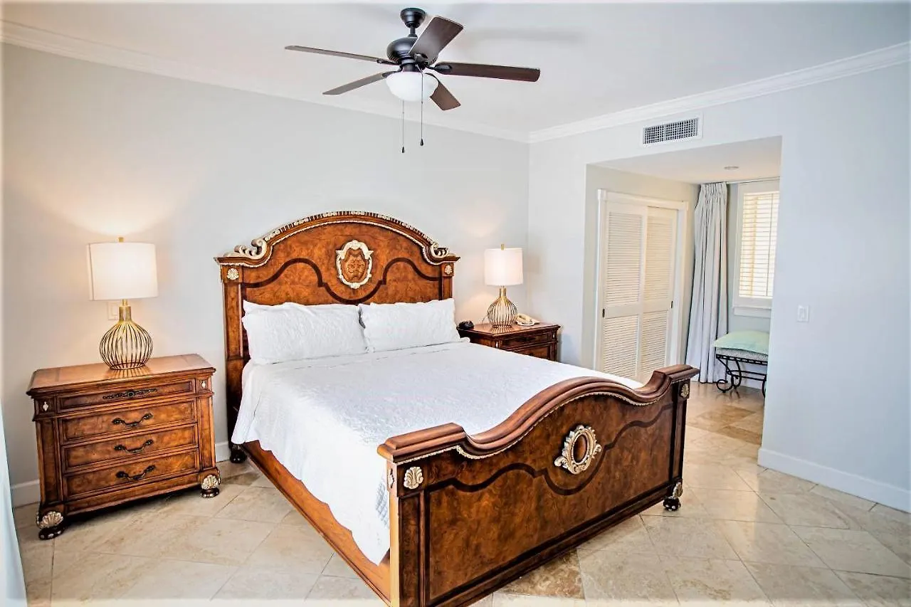 Villa Renaissance Unit 205 Grace Bay Beach